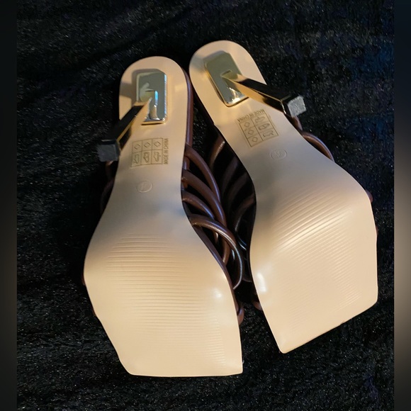 Public Desire Brown heels - Picture 5 of 6